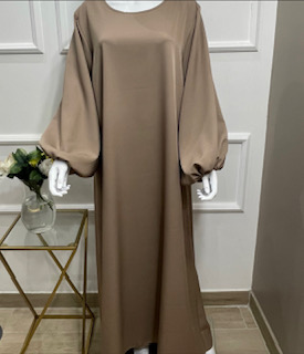 robe abaya grande taille belinia prestige, robe islamique moderne , chic , tapis de priere, box hijab soie de medine, jellaba, boutique femme , jilbeb, soie de medine , jilbeb avec voile integrer, foulard, bonnet , sous bonnet, boutique hijab , boutique femme musulmane